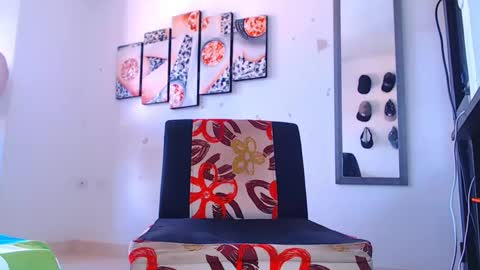 adam hot11 online show from 01/12/25, 08:57