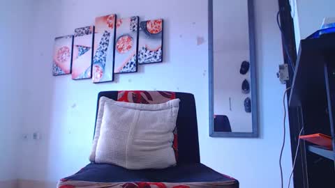 adam hot11 online show from 01/15/25, 09:41