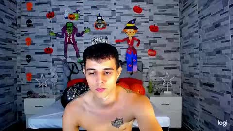 adam hot11 online show from 10/08/25, 09:34