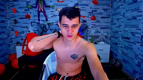 adam hot11 online show from 10/22/25, 09:47