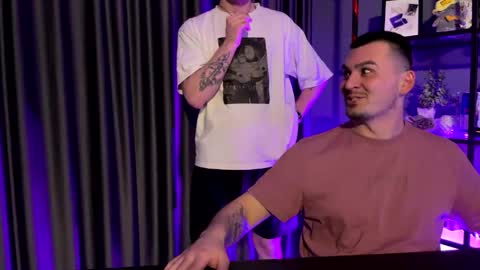 Snapshot of adam_ice chatting on 03/18/26, 07:50 Arthur and Adam online show from 03/18/26, 07:50