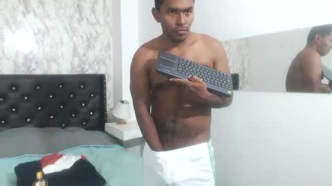 adam_morgan2 online show from 09/12/25, 09:59