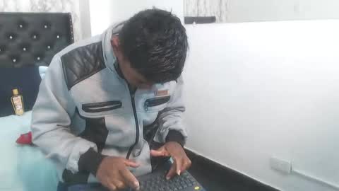 adam_morgan2 online show from 09/14/25, 07:24