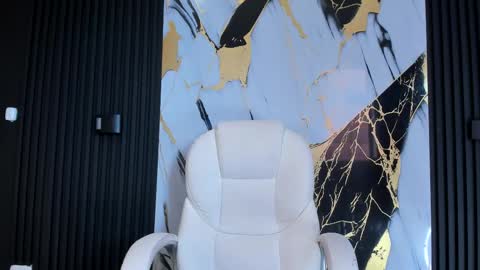 adam_piarse online show from 02/28/25, 10:06