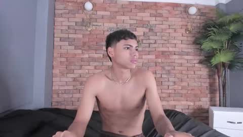 adam_piarse online show from 11/20/25, 09:31