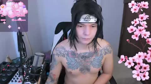 Snapshot of adam_rocket chatting on 05/03/26, 05:08 Adam online show from 05/03/26, 05:08