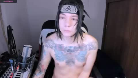 Snapshot of adam_rocket chatting on 07/04/26, 01:34 Adam online show from 07/04/26, 01:34