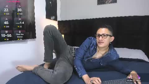 Snapshot of adam_walker_1 chatting on 06/24/26, 03:33 adam_walker_1 online show from 06/24/26, 03:33