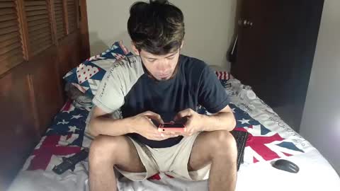 Snapshot of adam_x256 chatting on 01/24/25, 12:20 instagram adam x256 online show from 01/24/25, 12:20