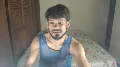 Snapshot of adam_x256 chatting on 02/11/25, 01:10 instagram adam x256 online show from 02/11/25, 01:10