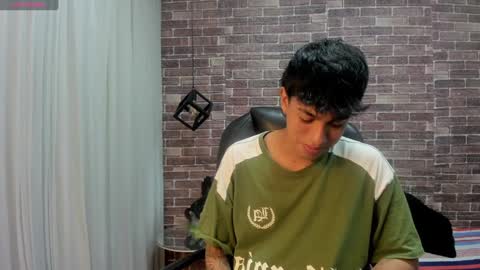 Snapshot of adamcoox chatting on 12/07/24, 03:47 Adam online show from 12/07/24, 03:47