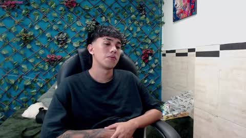 Snapshot of adamcoox chatting on 12/24/24, 02:01 Adam online show from 12/24/24, 02:01