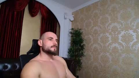 Snapshot of adamjameson chatting on 02/05/25, 09:46 AdamJameson online show from 02/05/25, 09:46