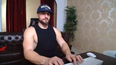 Snapshot of adamjameson chatting on 02/15/25, 06:12 AdamJameson online show from 02/15/25, 06:12