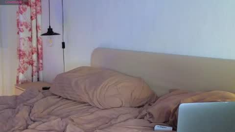 Hi Im Adam Glad to see u here 3 And its my first day online show from 12/11/24, 09:01