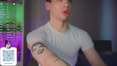 Hi Im Adam Glad to see u here 3 And its my first day online show from 03/10/25, 11:32