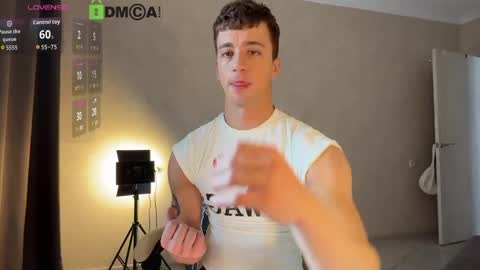 Hi Im Adam Glad to see u here 3 And its my first day online show from 05/07/26, 12:54