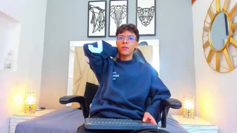 Adams Bobby online show from 11/16/25, 11:38