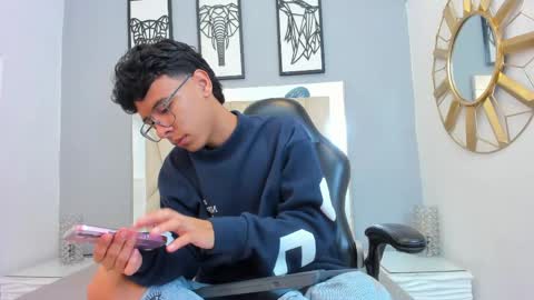 Adams Bobby online show from 04/27/26, 11:19