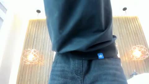 Adams Bobby online show from 06/17/26, 11:12