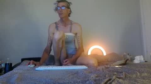 Snapshot of adamseve777 chatting on 05/13/26, 10:34 TaylorSexbot online show from 05/13/26, 10:34