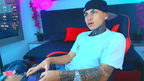 AdamsWalkerr  online show from 02/23/26, 12:13