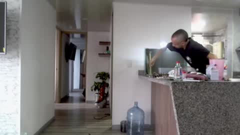 Snapshot of adan_eva960 chatting on 02/23/25, 06:01 eva online show from 02/23/25, 06:01