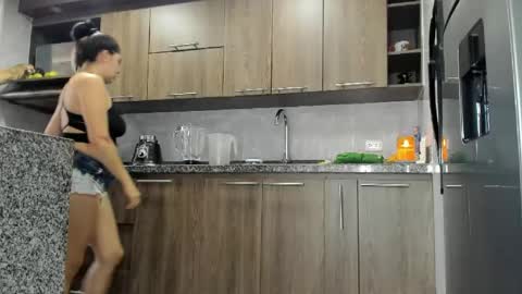 eva online show from 05/09/26, 06:35