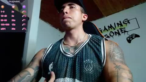 Snapshot of adan_hudson chatting on 02/23/25, 11:04 Anderson online show from 02/23/25, 11:04