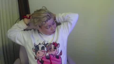 adan_romanoff online show from 02/10/26, 08:29