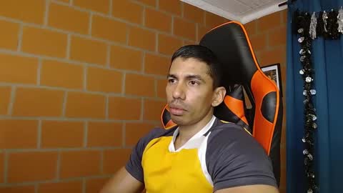 Adan Sin online show from 01/21/25, 02:37