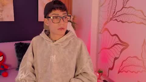 Adan  online show from 06/27/26, 11:37