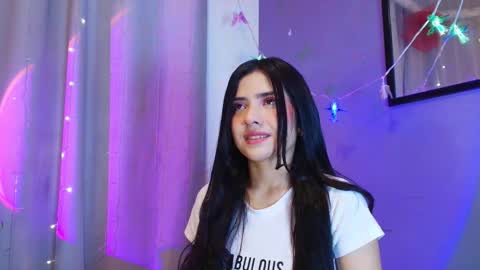 Snapshot of adara_johnson_ chatting on 02/25/26, 11:53 Adara Johnson online show from 02/25/26, 11:53