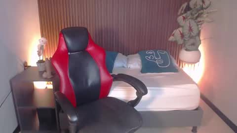 A D A R N A online show from 11/07/25, 07:36