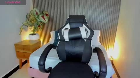 A D A R N A online show from 12/15/25, 07:29