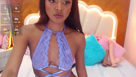 adarose_ online show from 12/02/25, 02:50