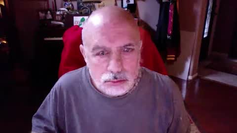 add_me_2 online show from 12/04/25, 08:06