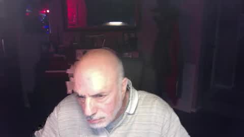 add_me_2 online show from 12/16/25, 08:08