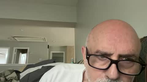 add_me_2 online show from 05/08/26, 07:08