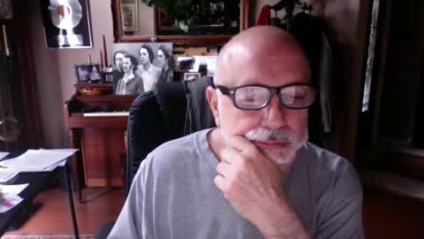 add_me_2 online show from 05/09/26, 01:49