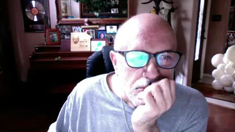 add_me_2 online show from 06/11/26, 07:01