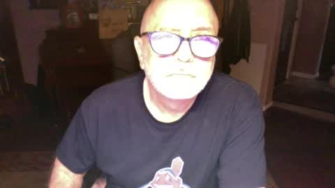 add_me_2 online show from 06/15/26, 11:23