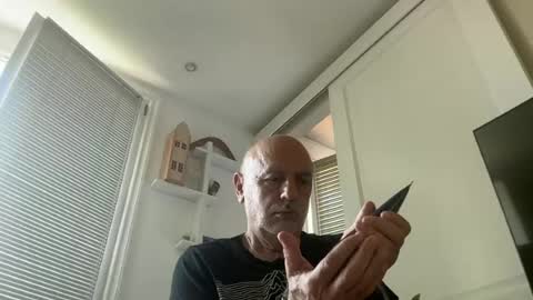 add_me_2 online show from 06/23/26, 10:35