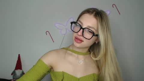 Kristina online show from 12/18/24, 11:45