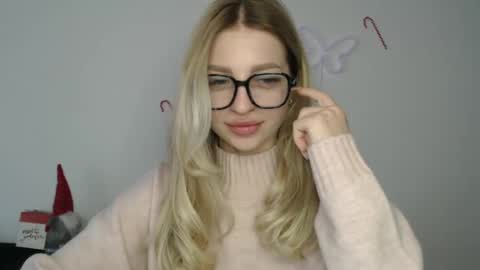 Kristina online show from 01/06/25, 12:13