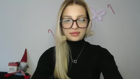Kristina online show from 01/09/25, 09:06
