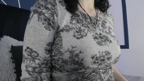 Ade  online show from 12/17/24, 07:37