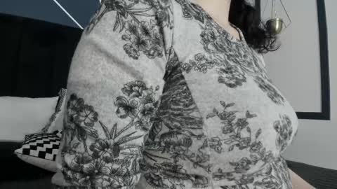 Ade  online show from 03/06/25, 07:43