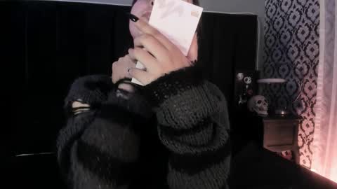 Snapshot of adeelinee chatting on 03/05/26, 07:54 Ade online show from 03/05/26, 07:54