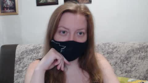 Snapshot of adel_redhead_ chatting on 03/04/26, 04:02 Adel online show from 03/04/26, 04:02